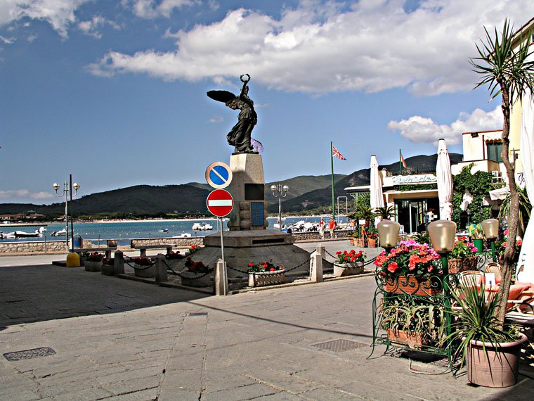 Marina in Campo