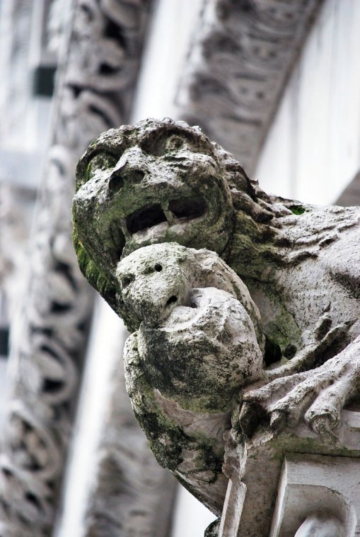 Detail on Lucca Duomo
