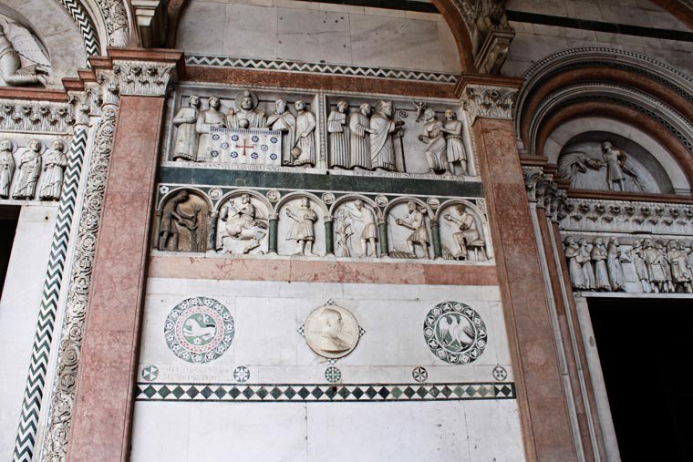Reliefs on the cathedral