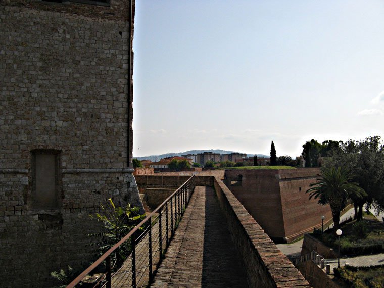 Medicean walls