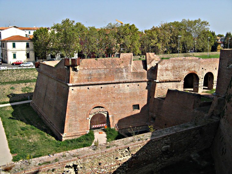 Medicean walls