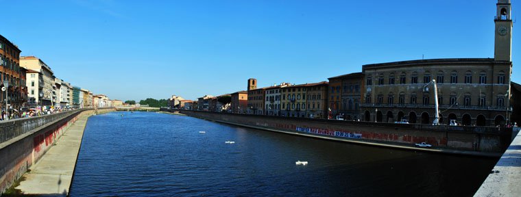 Pisa, Lungarno