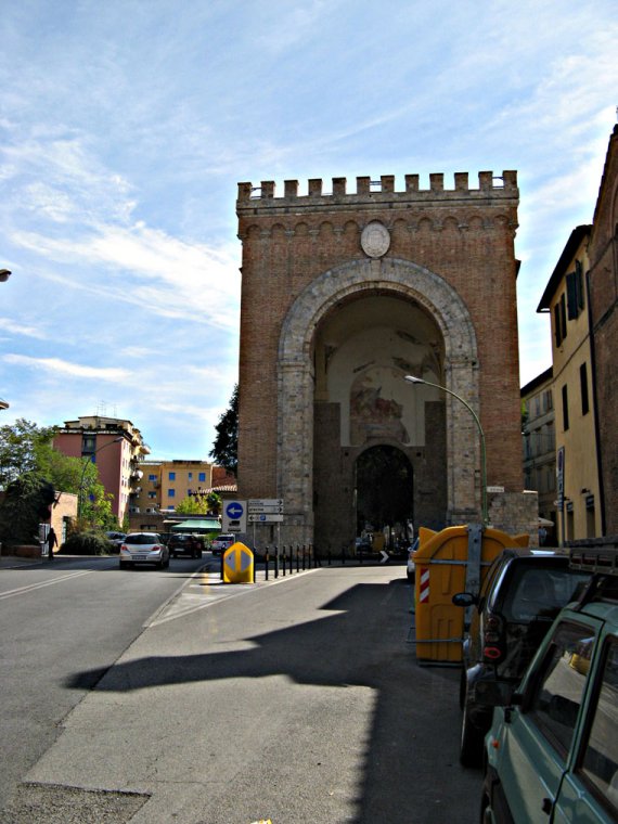 Porta Camollia in Siena